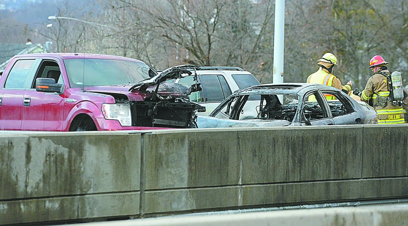 Crash brings I99 traffic to stop News, Sports, Jobs Altoona Mirror