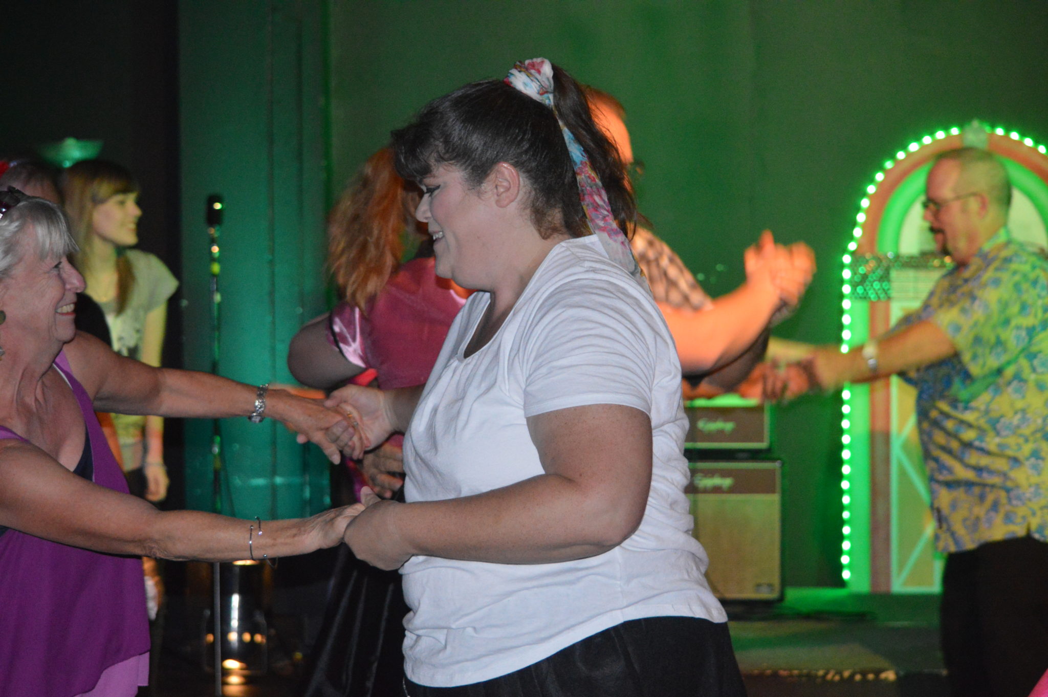 Blast From The Past Arts Center Raises Money For Alzheimers