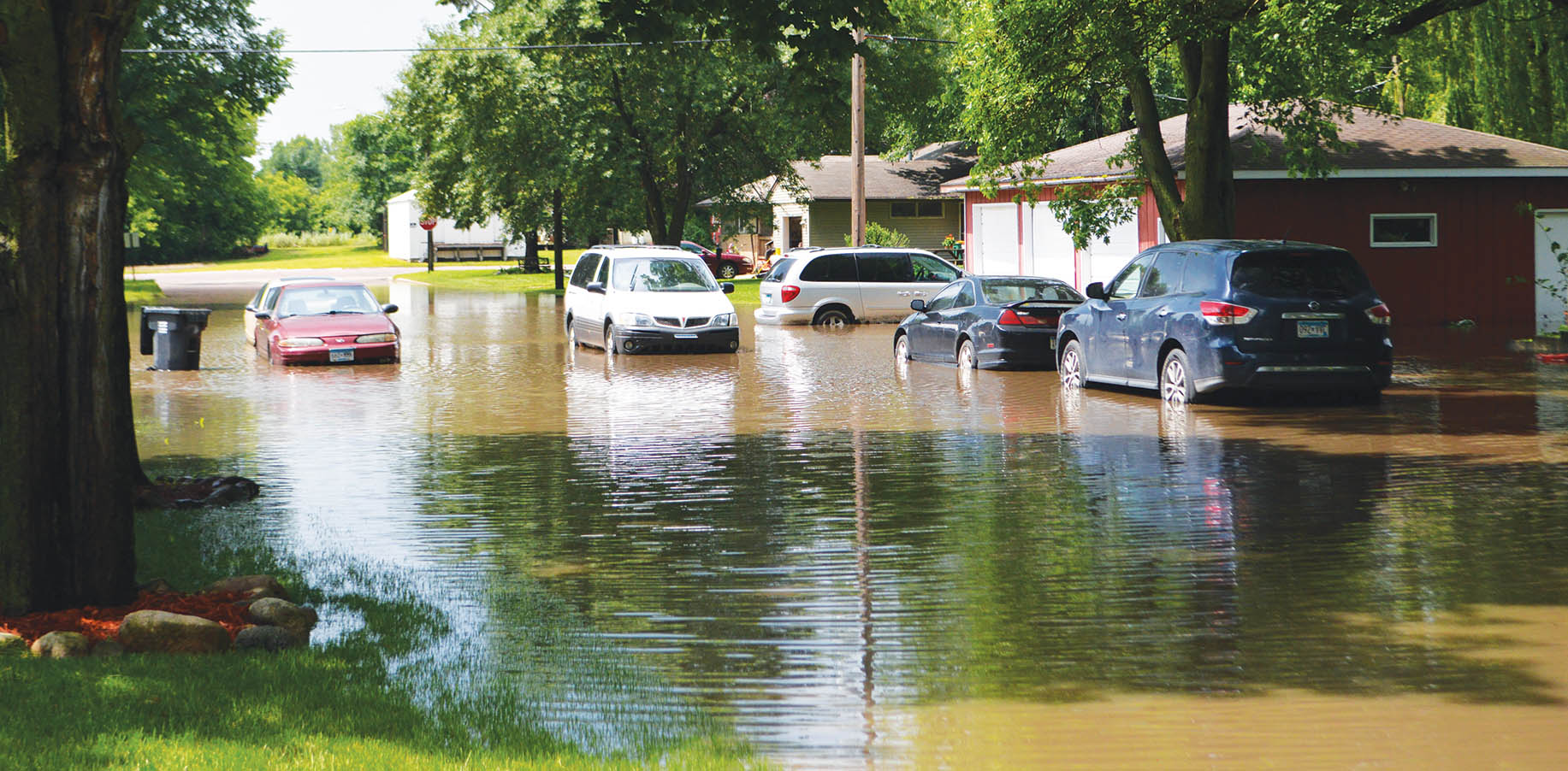 Water gushes onto Tracy streets and into basements News, Sports, Jobs