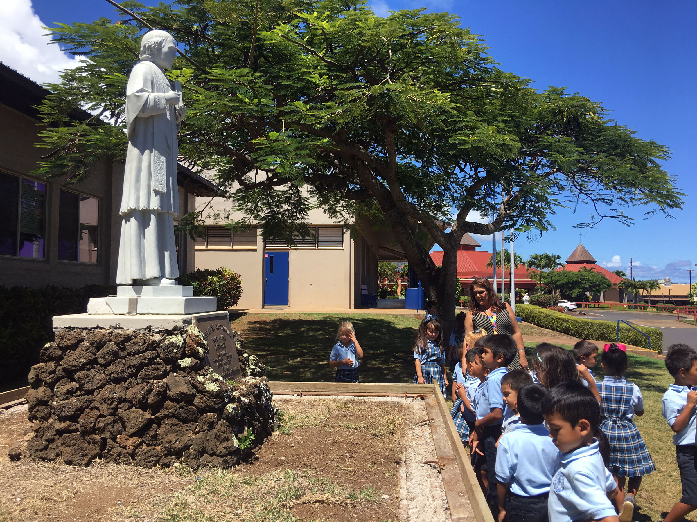 St. Anthony School replaces statue News, Sports, Jobs Maui News
