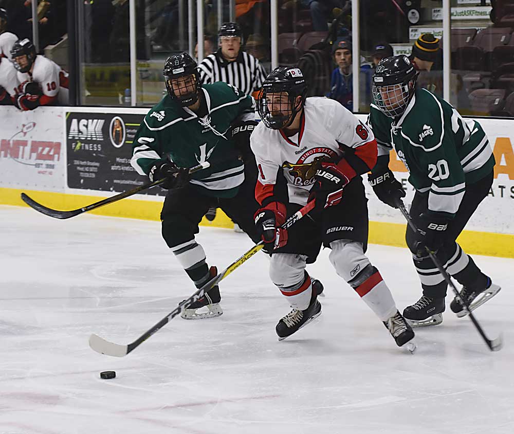 Beaver hockey blasts Bottineau, 70 News, Sports, Jobs Minot Daily News