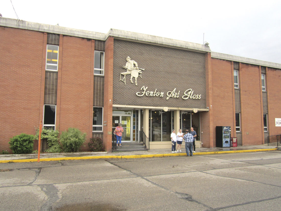 Former Fenton Art Glass workers say last farewell to Williamstown