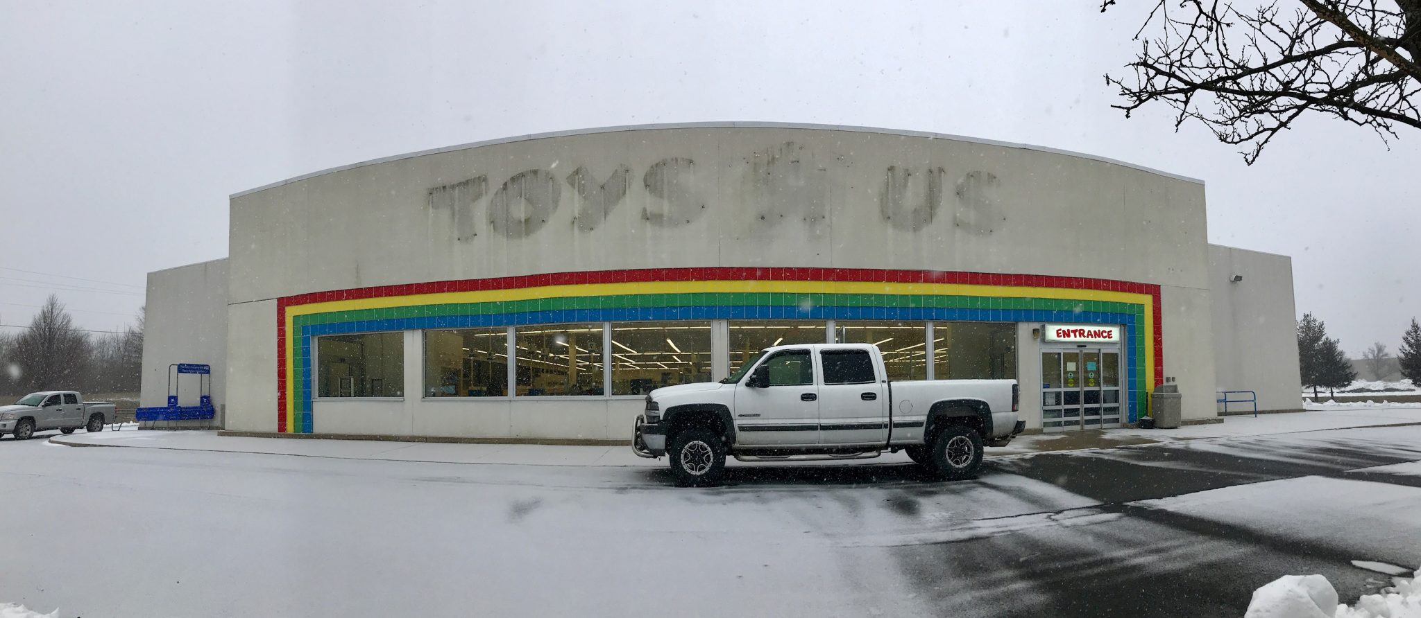 Discount department store plans location on Mall Circle News