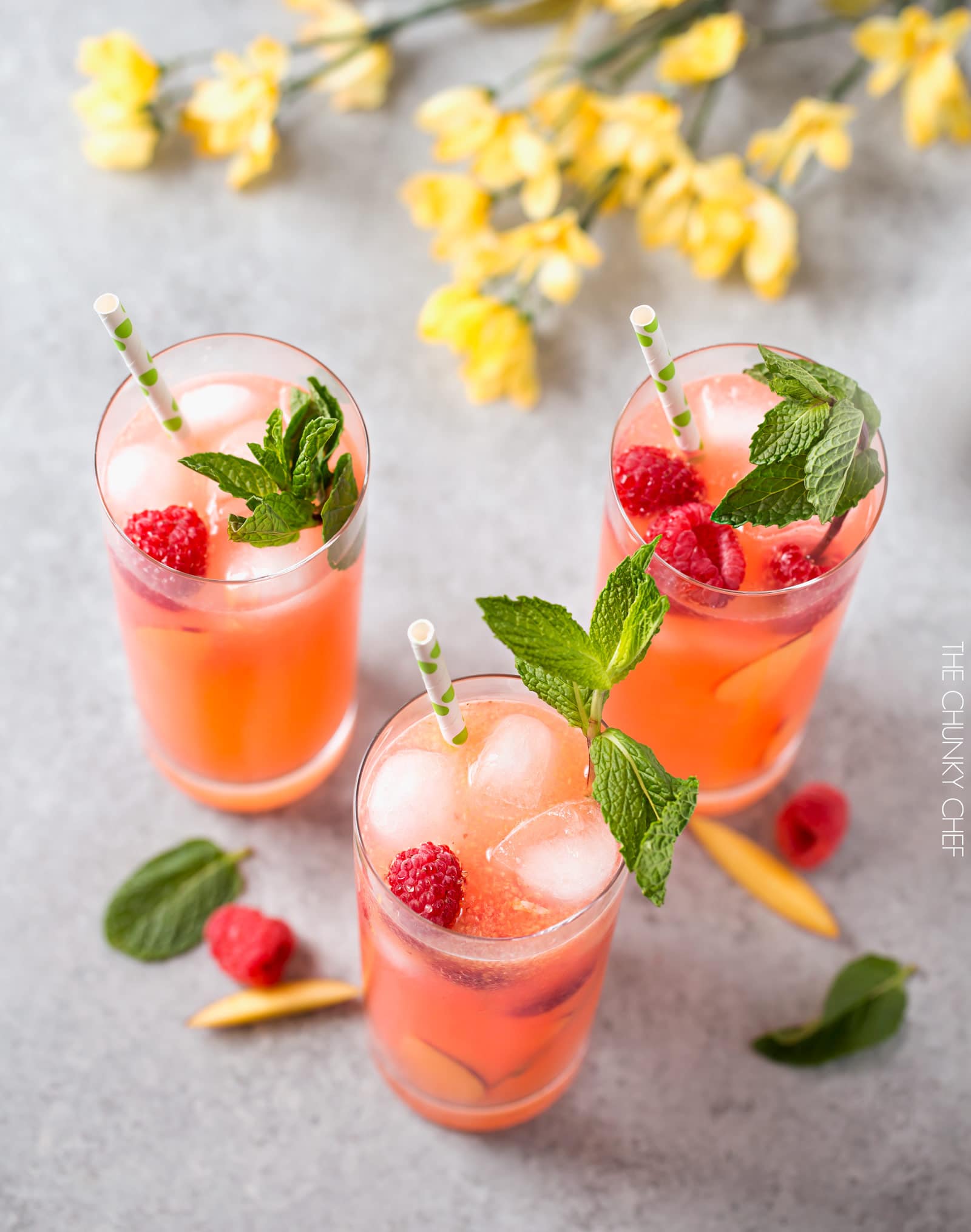 Homemade-Raspberry-Peach-Lemonade-4.jpg
