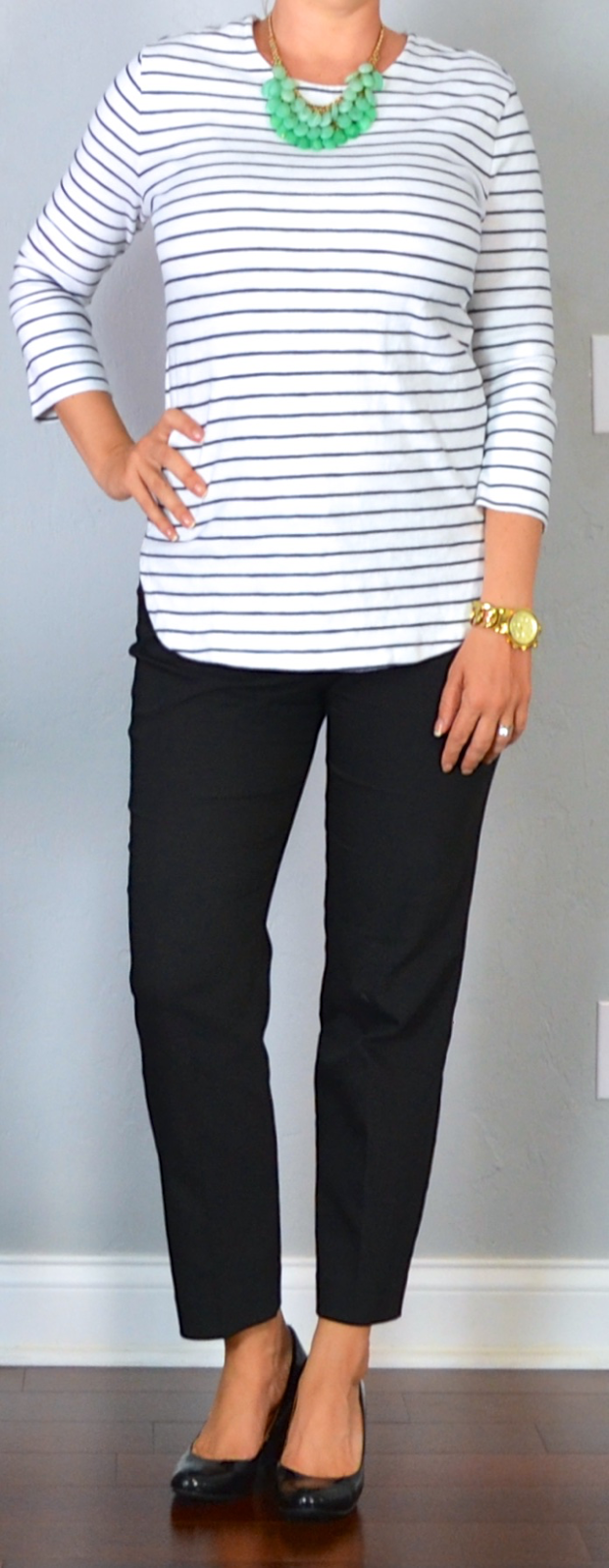 Easy outfit formulas: striped top floral skirt Easy outfit formulas: striped top floral skirt