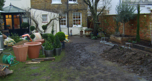 An tired large lawn provided play space for the baby, and for the rather energetic dog!