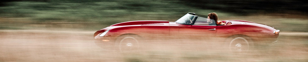 Side profile of the Jaguar E-Type Speedster