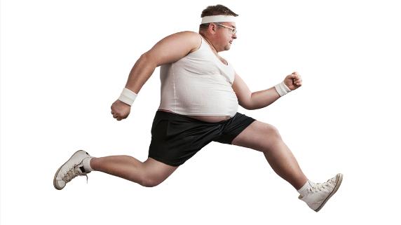 Ejercítate: Está clarísimo que para tener una figura descente, lo menos que puedes hacer es algo de actividad física leve pero habitual. Ejercicios de cardio para quemar calorías y mejorar tu condición física, combinandolós con otros para trabajar zonas más afectadas.