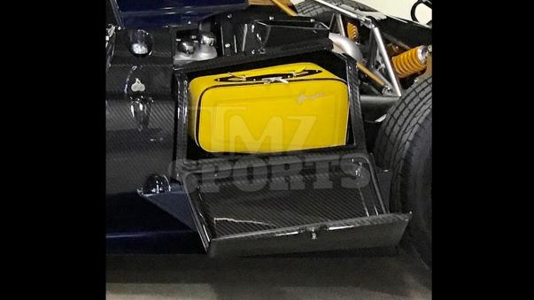 Floyd Mayweather - Pagani Huayra