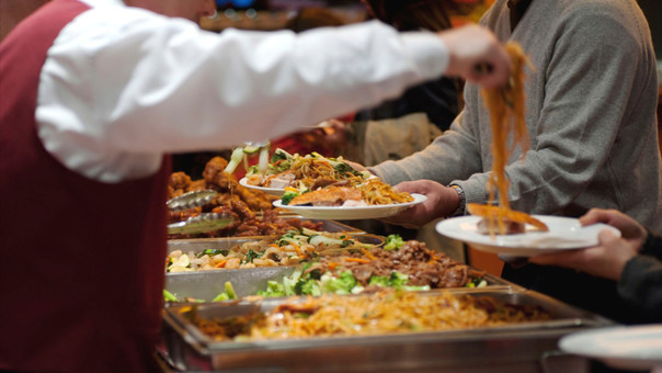 Hábitos como el sedentarismo pueden influir en los procesos digestivos.