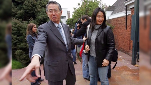 Para Vargas LLosa, Keiko Fujimori sigue representando al 