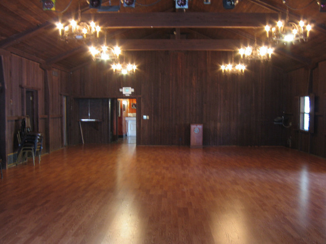 Hall_w_new_floor.slide