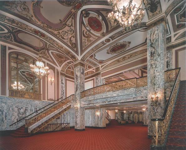 Palace_lobby.slide