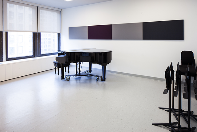 Vocal_studio_711_(2_of_4)-2.slide