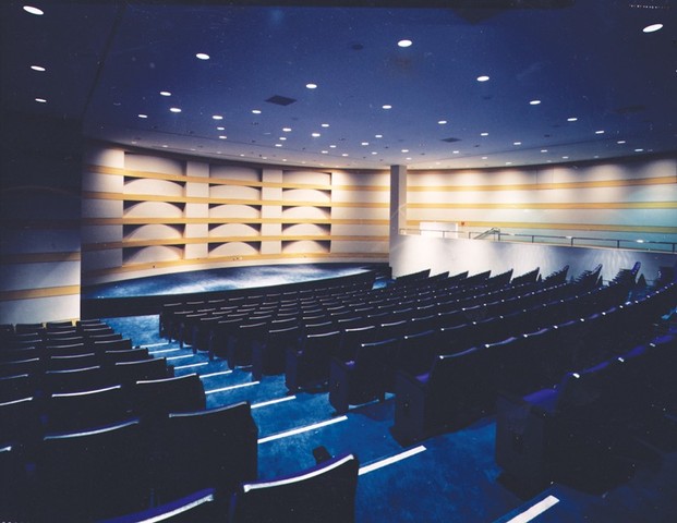 1_magnin_empty.slide