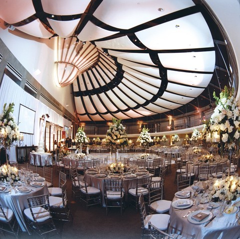 4-ahmanson_wedding_dahl_.slide