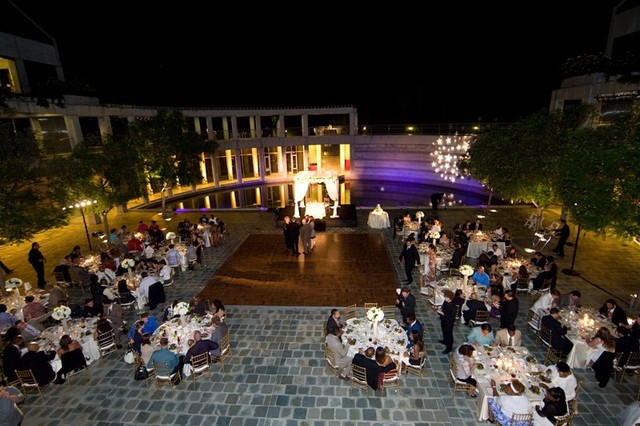 15_taper_wedding_dinner_danny_baker.slide