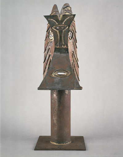 , Mougins, 1962. Cut metal, folded and painted, 20-1/2" x 6-3/4" x 6-1/2" (52.1 cm x 17.1 cm x 16.5 cm).