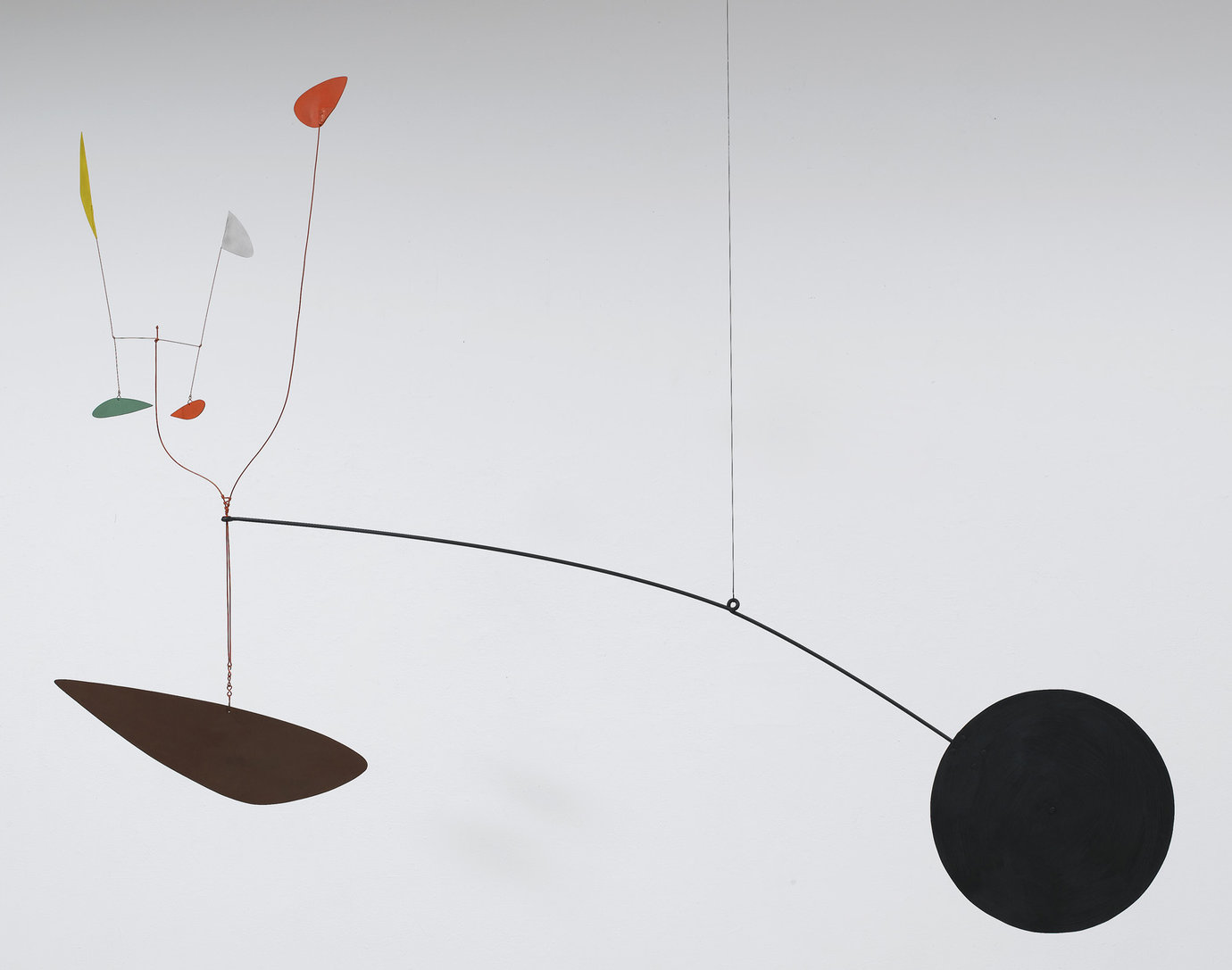 , c. 1939. Sheet metal, wire, and paint, 72" x 92" x 24" (182.9 cm x 233.7 cm x 61 cm).