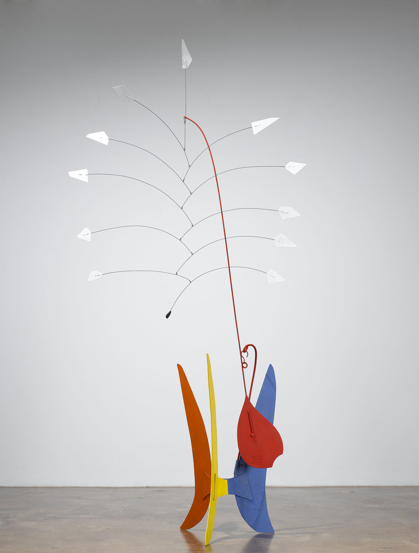 , 1941. Sheet metal, wire, lead, and paint, 8' 6" x 4' 2" x 2' (259.1 cm x 127 cm x 61 cm).