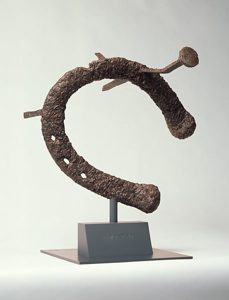 , 1990. Steel and concrete painted with latex, 31" x 28" x 22" (78.7 cm x 71.1 cm x 55.9 cm).