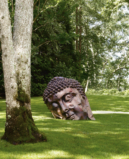 , 2010-2011. Copper, 67-11/16" x 89-3/8" x 69-11/16" (172 cm x 227 cm x 177 cm).