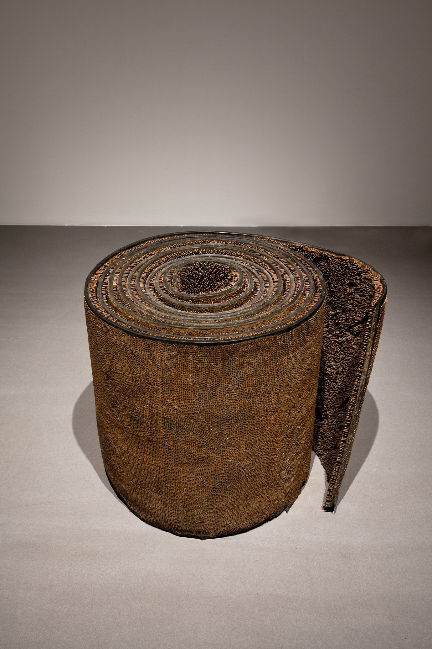 , 1996. Rubber, nails, 66 x 72 x 72 cm.