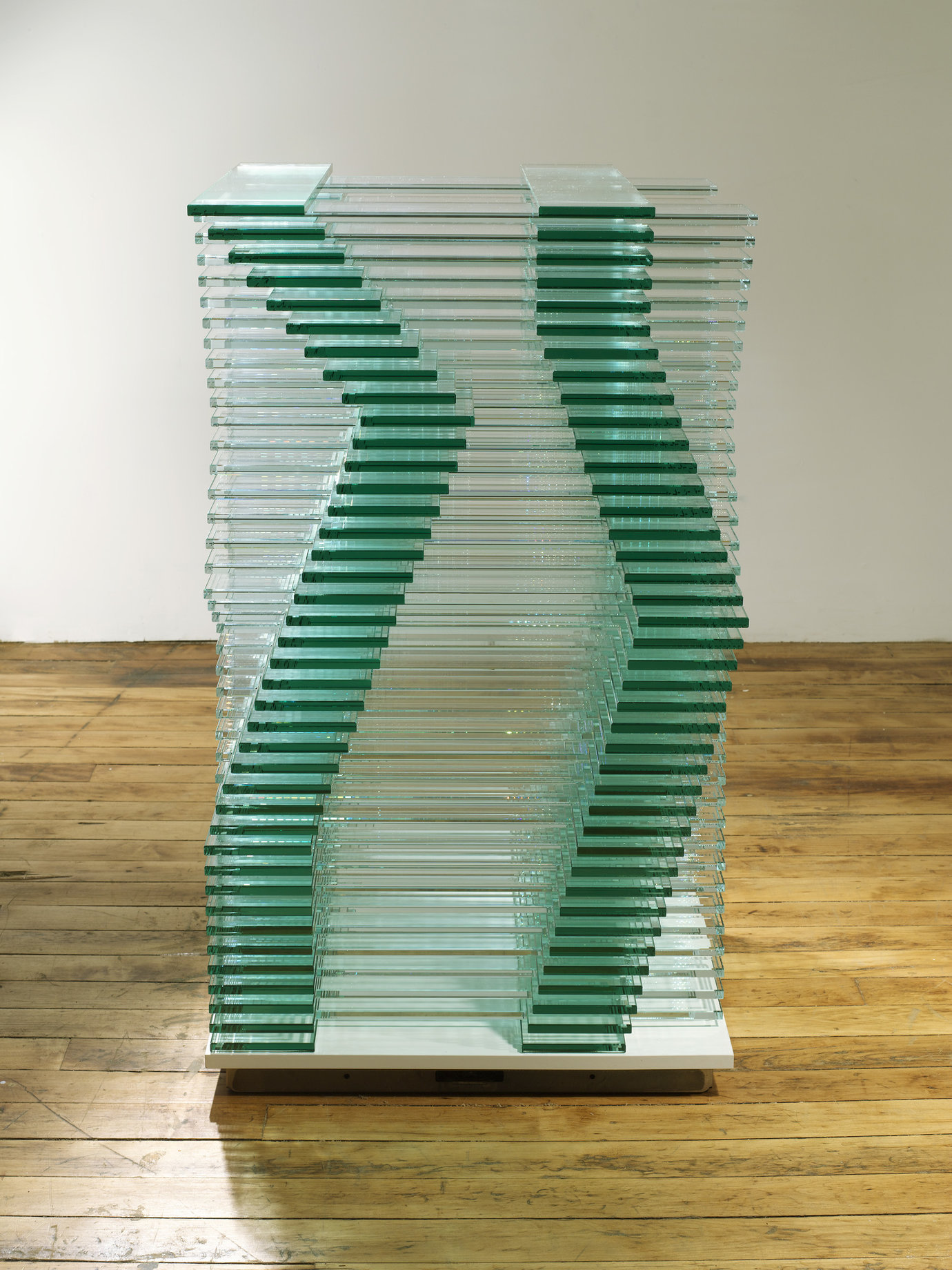 , 2008. Low iron glass and clear float glass, 38" x 23-3/4" x 23-3/4" (96.5 cm x 60.3 cm x 60.3 cm).