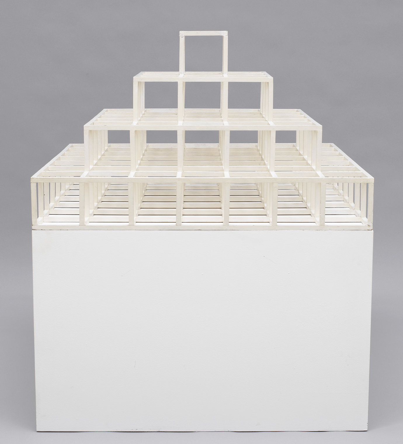 , 1972. Painted wood on wood base, 19-5/8" x 33-3/4" x 34" (49.8 cm x 85.7 cm x 86.4 cm), sculpture20-7/8" x 33-7/8" x 33-7/8" (53 cm x 86 cm x 86 cm), base.