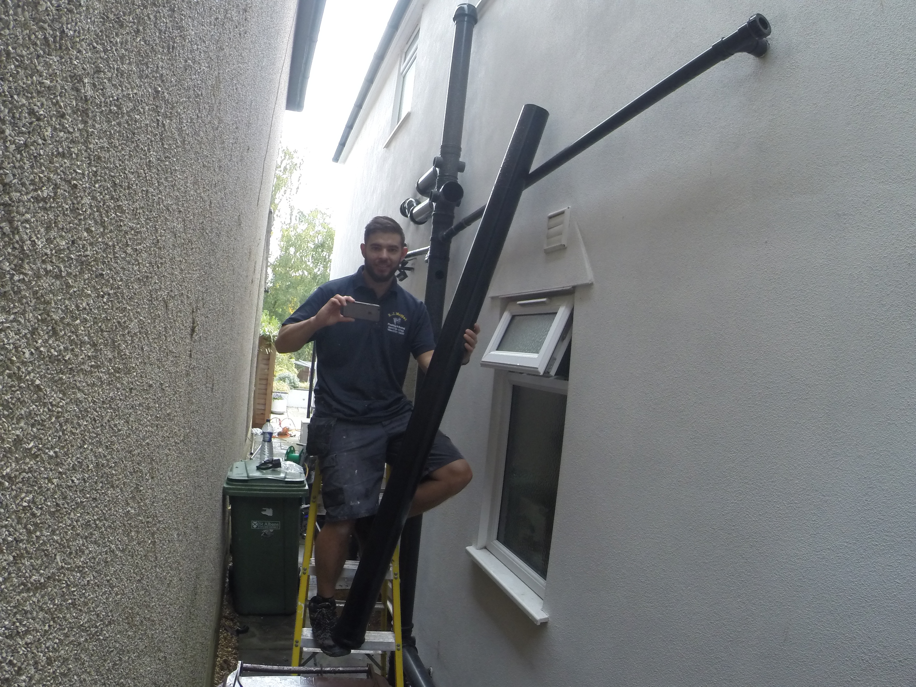 bathroom fitter in harpenden