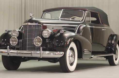 1939 Cadillac V16 Coupe