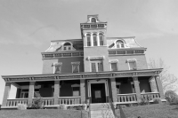 Newport Southgate House B&W