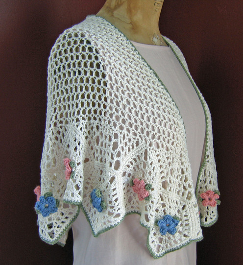 http://d24b8wp6jbsvpy.cloudfront.net/pattern_picture_w496s/19052/damask3hires.jpg