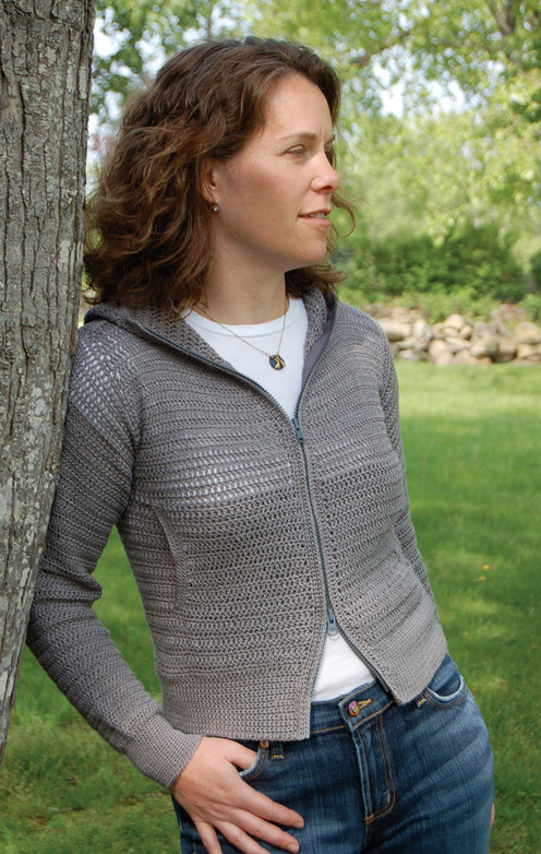 https://d24b8wp6jbsvpy.cloudfront.net/pattern_picture_w496s/22266/CrochetHoodieMainPhoto.jpg