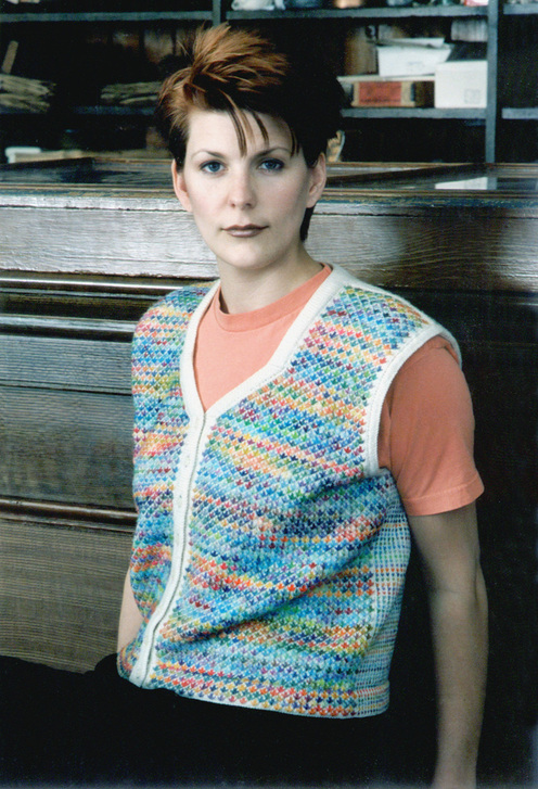 https://d24b8wp6jbsvpy.cloudfront.net/pattern_picture_w496s/51732/_519_Fiesta_Vest_-_Steph_SM.jpg
