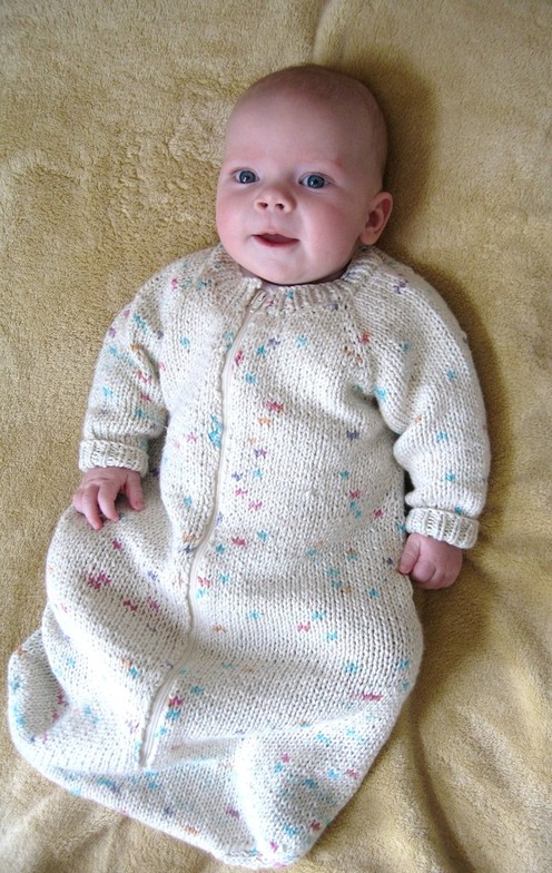 https://d24b8wp6jbsvpy.cloudfront.net/pattern_picture_w496s/52152/103_sleeping_bag.jpg