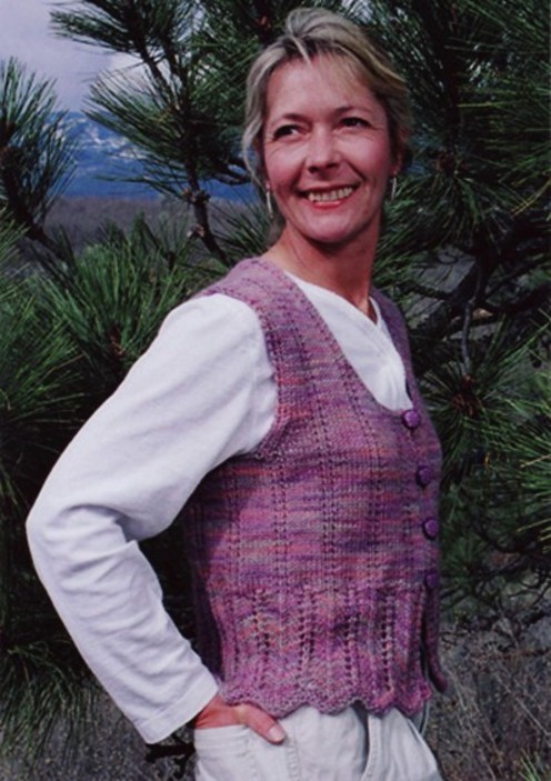 https://d24b8wp6jbsvpy.cloudfront.net/pattern_picture_w496s/58720/mc_lace_vest.PDF-1main.jpg