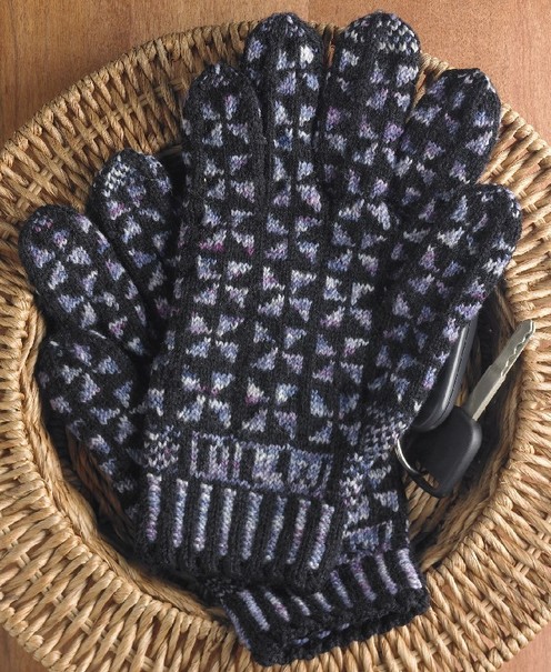 http://s3.amazonaws.com:/patternfish-production/pattern_picture_w496s/6315/Pinwheel_Gloves_NABS.pdfcoverdata.jpgmain.jpg