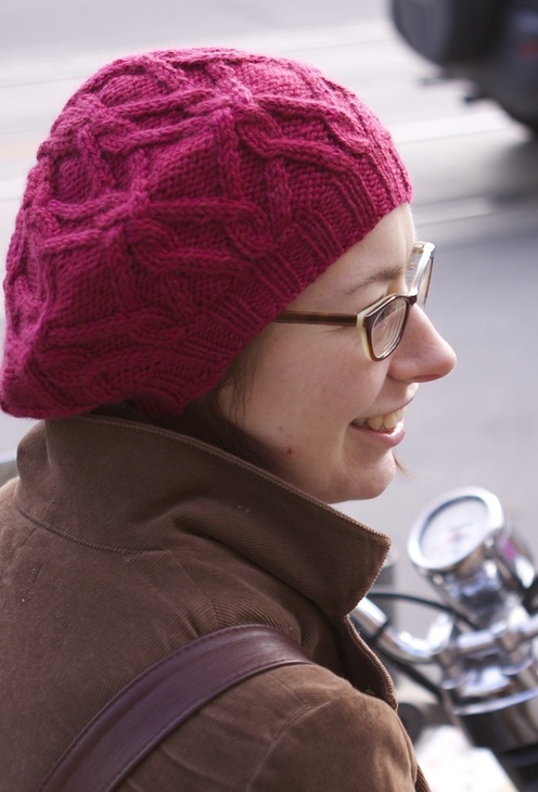 https://d24b8wp6jbsvpy.cloudfront.net/pattern_picture_w496s/73617/Dec18-Beret7b.jpg