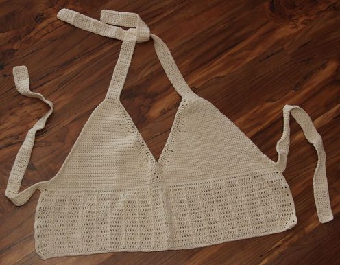 https://d24b8wp6jbsvpy.cloudfront.net/pattern_picture_w496s/82866/White_Hot_Halter3.JPG
