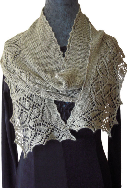 https://d24b8wp6jbsvpy.cloudfront.net/pattern_picture_w496s/96323/lacy-crescent-thing-2012-11-14c-blank-800.jpg