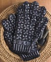 Pinwheel_gloves_nabs