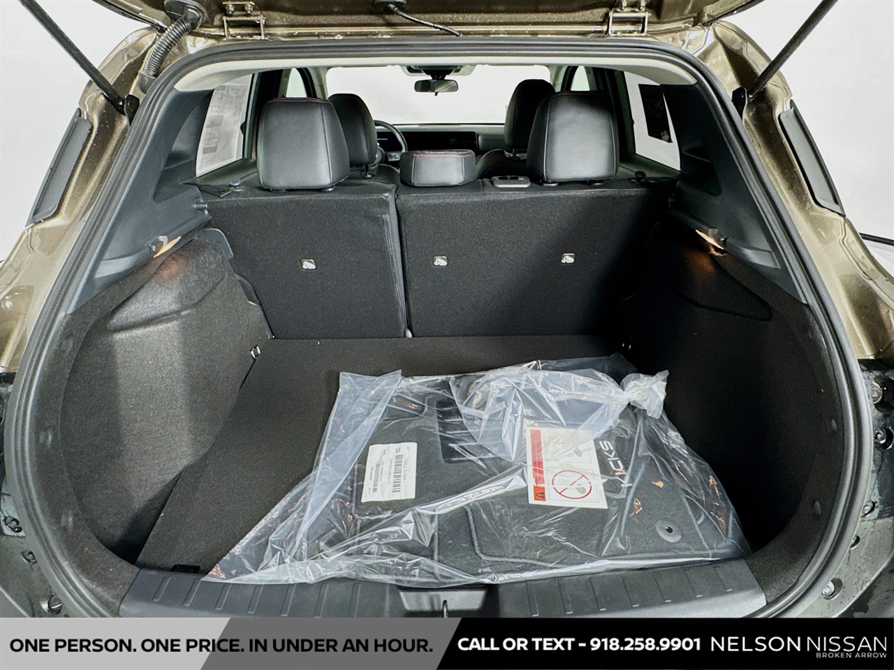 New Canyon Bronze Metallic 2025 Nissan Kicks SR for Sale in Broken