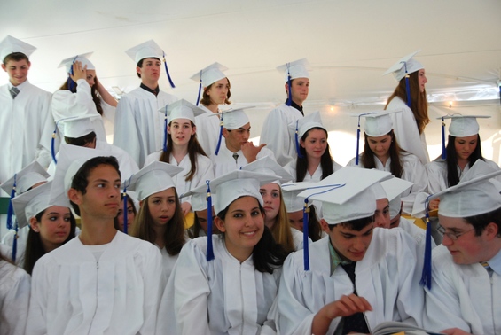Advertise in the Prozdor Graduation Book