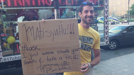 VIDEO: Matisyahu's performance at the Apple Store