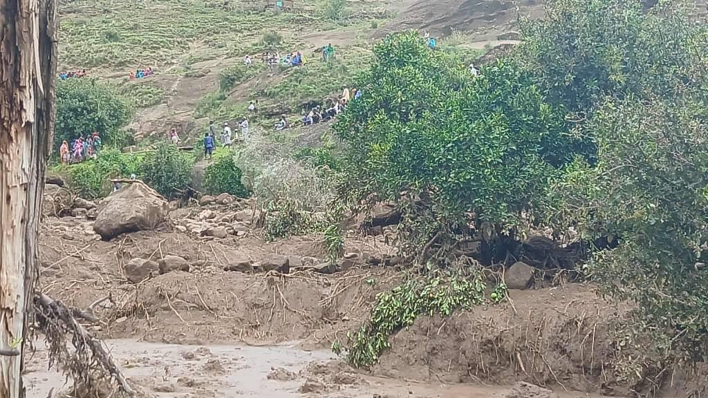 Sudan landslide leaves one survivor in village of 1,000, rebel group says