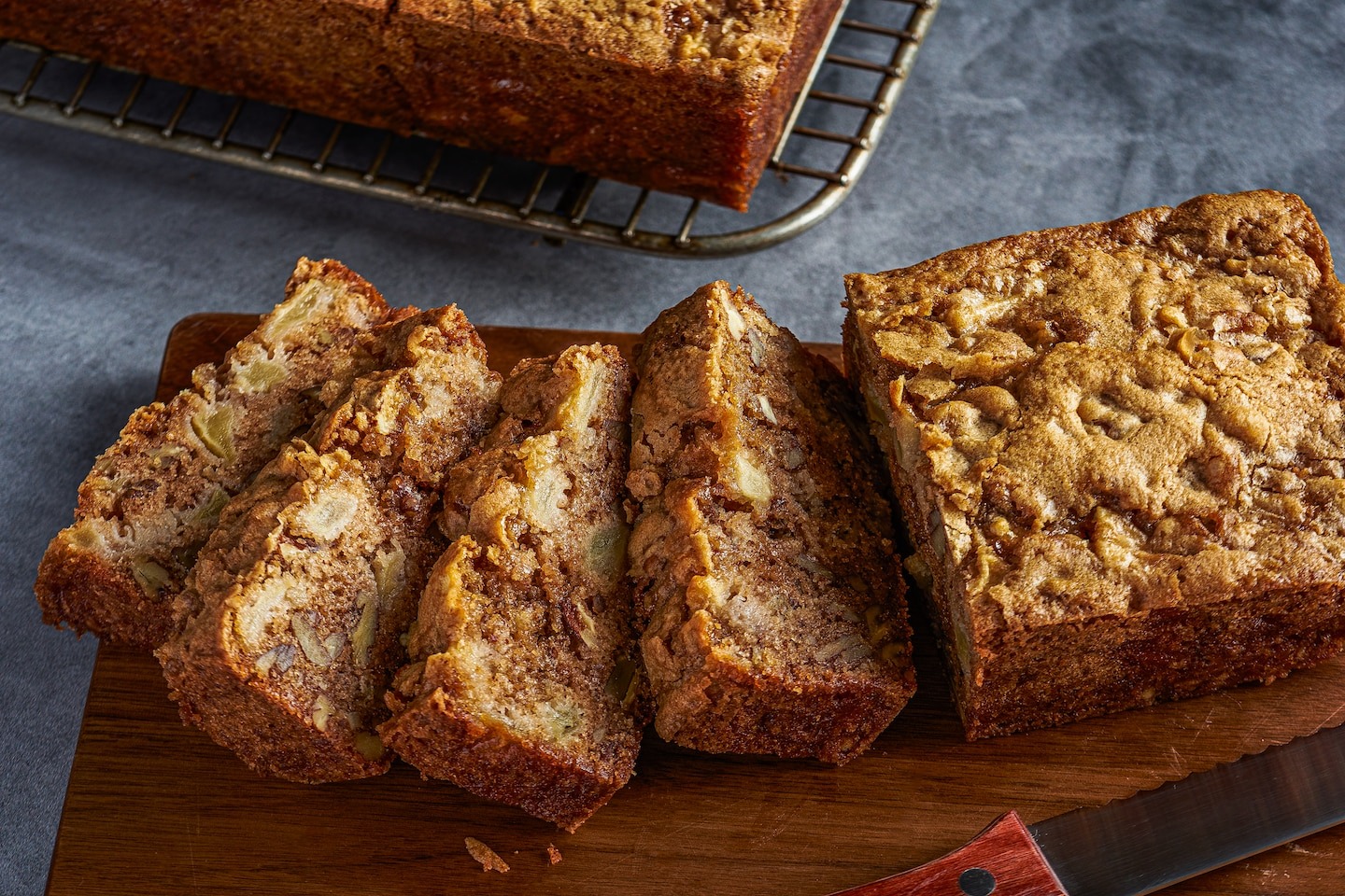 7 fall loaf pan recipes, including pumpkin spice cake and apple bread