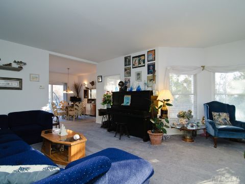 Shelter Island, Shelter Island