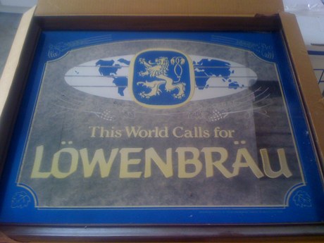 Lowenbrau sign