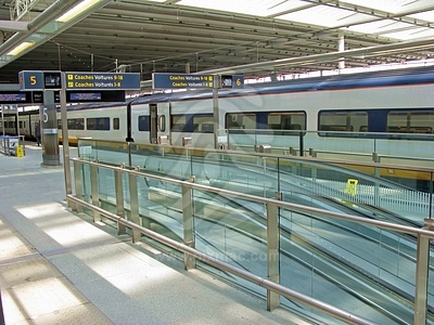 Train Platform picture